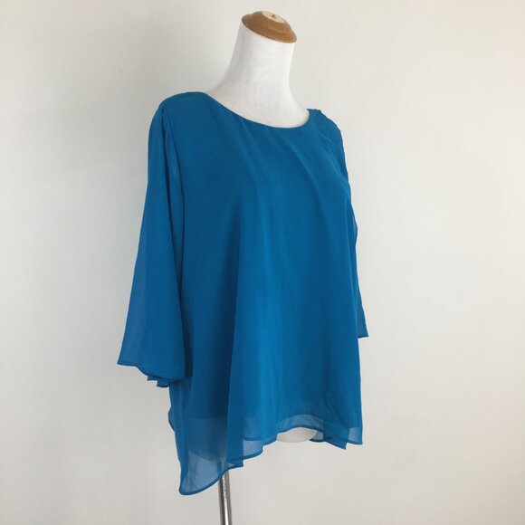 NWT SOFT SURROUNDINGS Petite Seaport Ethereality Top Front Back Overlays Shirt - Picture 9 of 14